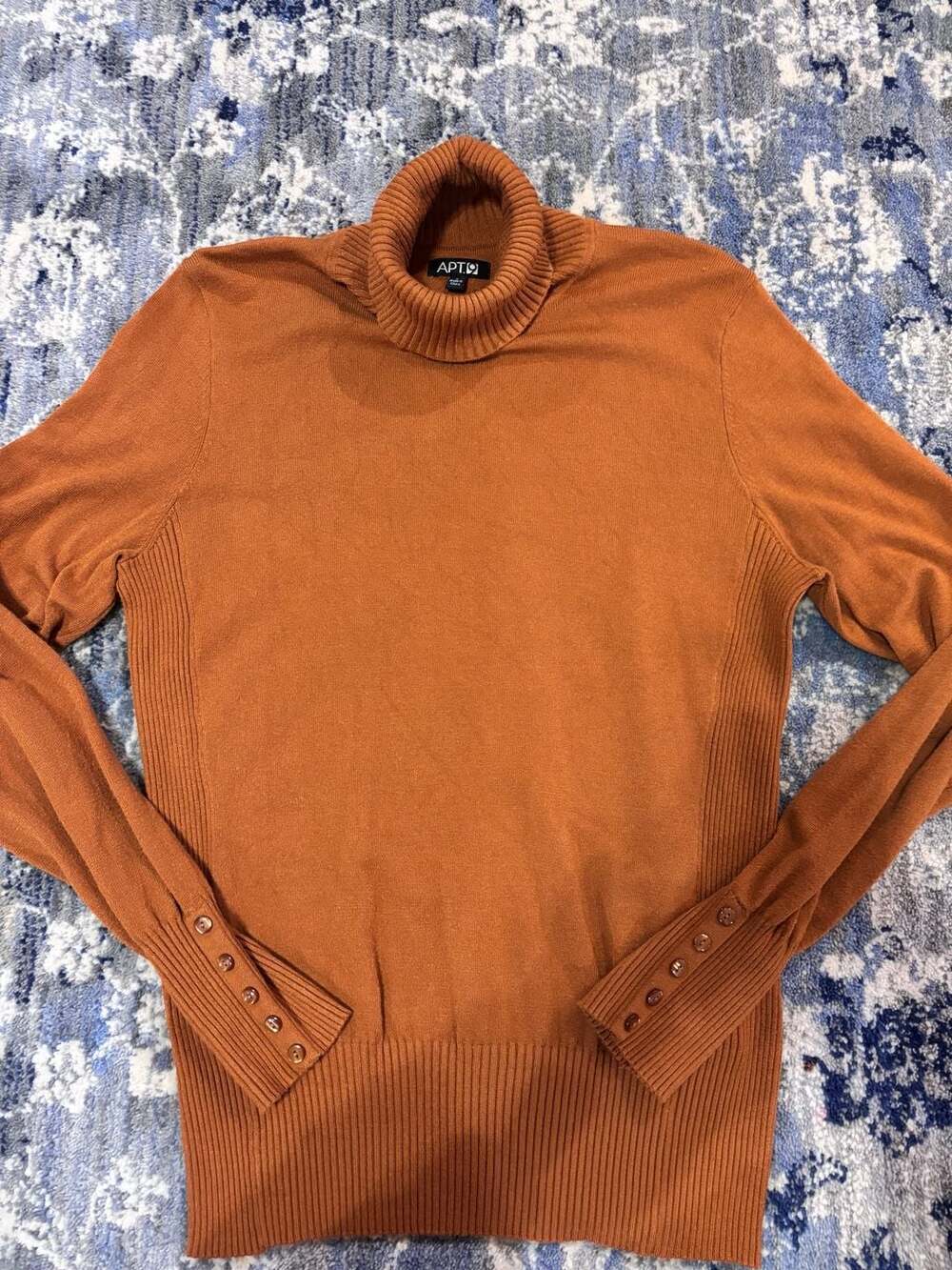 Apt. 9 Women's Rust Orange Turtleneck Sweater with Cuff Button Details Size L